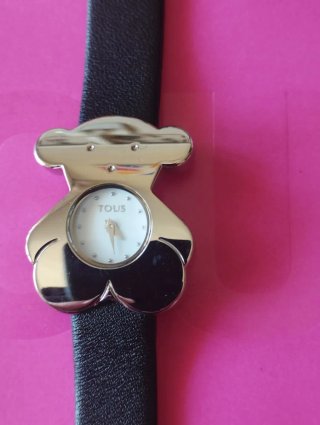 Reloj Tous con correa negra