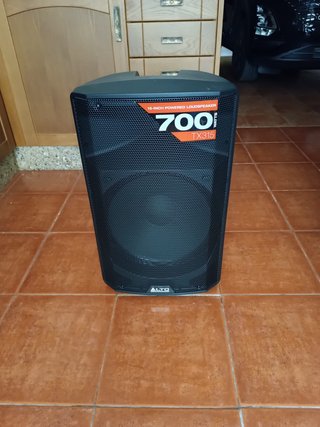 Altavoz Activo Alto TX315 700W 15 + Funda