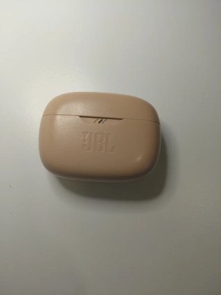 Auriculares JBL con estuche de carga