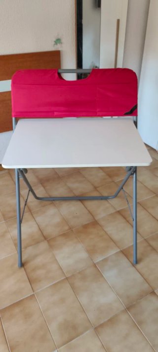 Mesa Plegable de Estudio