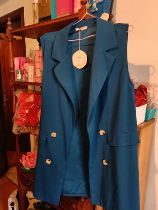 Chaleco azul elegante