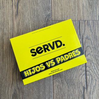 Juego de Cartas SERV'D Hijos vs Padres