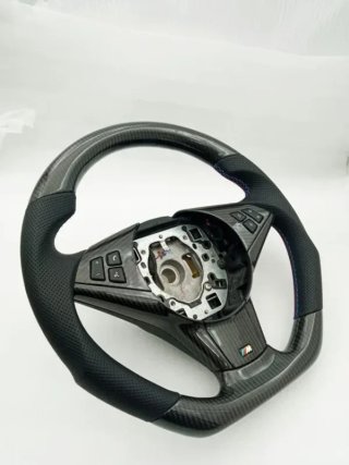 Volante de carbono BMW E60 serie 5 2003-2010