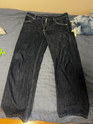 Pantalón vaquero Zara azul