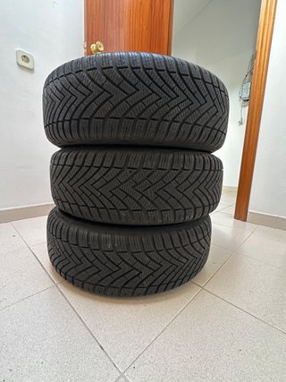 3 Ruedas Invierno Vredestein 205/55 R16