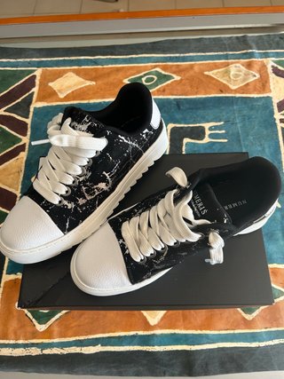 Zapatillas NUMERIS Negro y Blanco