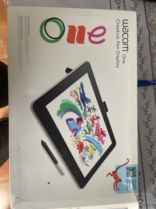 Wacom One Creative Pen Display 13.3