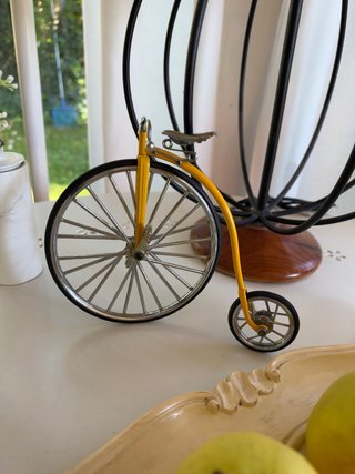 Bici Decorativa Mini Amarilla