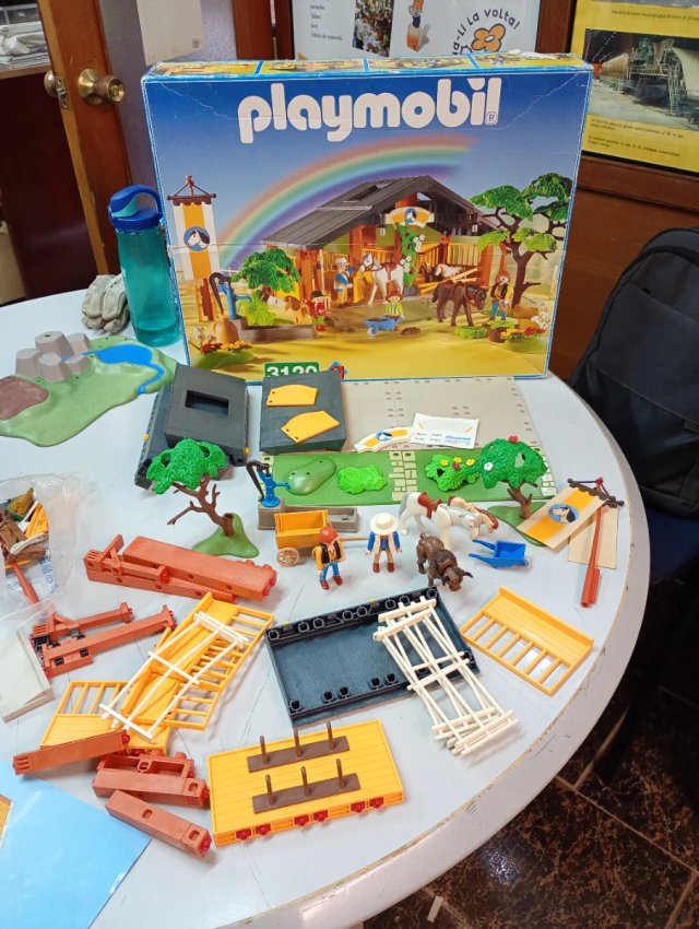 Playmobil establo 3120