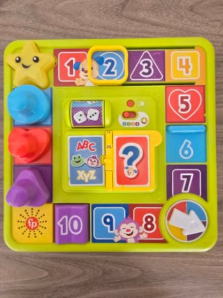 Quadro de Atividades Fisher-Price