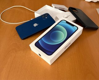iPhone 12 Azul