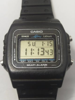 Reloj Casio Multi Alarm Negro
