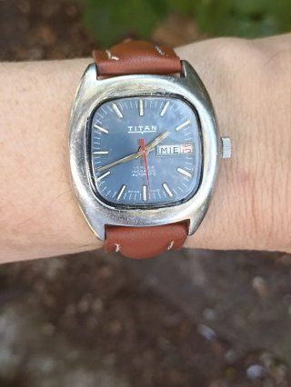 Reloj Automático Titán