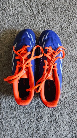 Zapatillas de fútbol Adidas talla 36