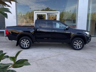 Toyota Hilux 2.4 D-4D Cabina Doble VXL A/T