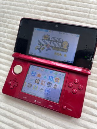 Nintendo 3DS XL Rossa + 3 giochi