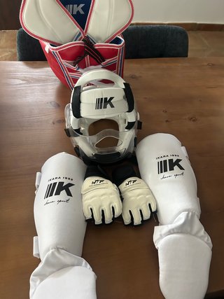 Set Taekwondo Infantil Ikara Talla S