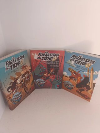 Lote de 3 libros de Los Forasteros del Tiempo