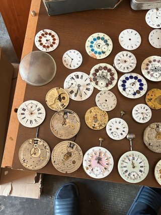Lotto ricambi per orologi d'epoca