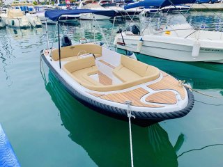 MARETI 500 + TOHATSU 15 CV – 6.900 €