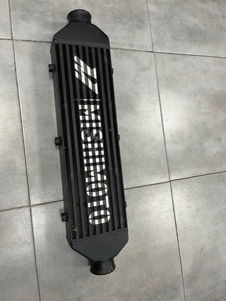 Intercooler Mishimoto
