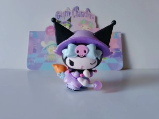 Statuetta Kuromi Sanrio Characters