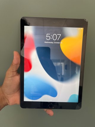 iPad Air 2 da 128GB - bianco/Argento