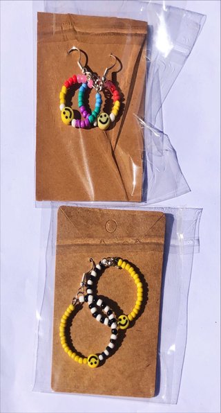 2 Pares de Pendientes Infantiles