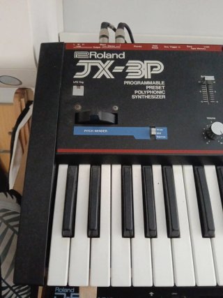 roland JX3P con PG200