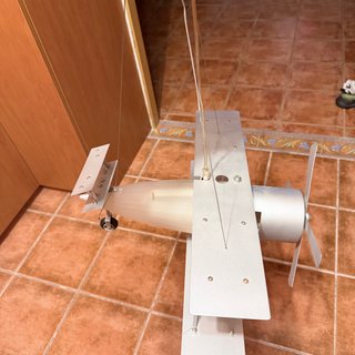 Lámpara de techo infantil forma avión