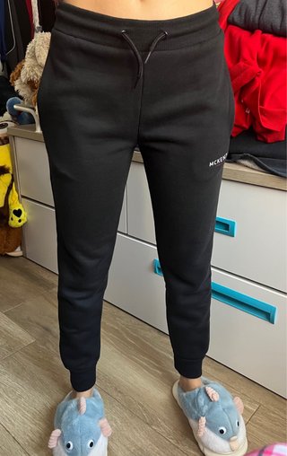 Pantalones chándal McKenzie negros
