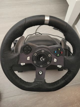 Volante Logitech G920 (para piezas)