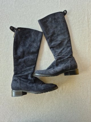 Botas altas de ante azul marino Laura Bellariva
