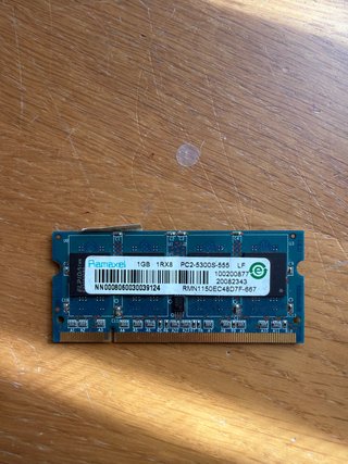 Memoria RAM Portátil 1GB PC2-5300S