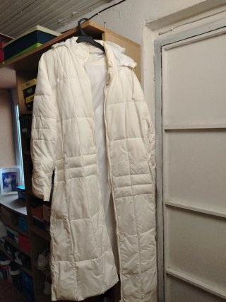 Chaquetón largo acolchado blanco