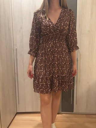 Vestido marrón estampado