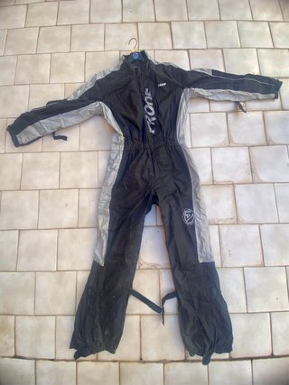 Mono de Moto Impermeable Proof
