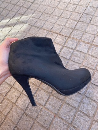 Botas de tacón negras