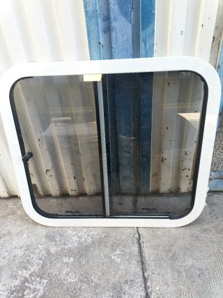 Ventana Corredera para Caravana