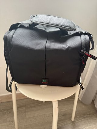 Borsa fotografica Kata DC 443 con tracolla