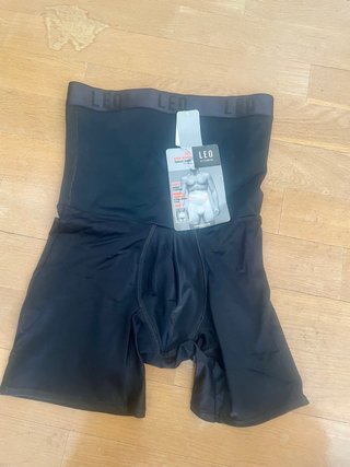 Regalo Faja para hombre Leonisa sin estrenar.
