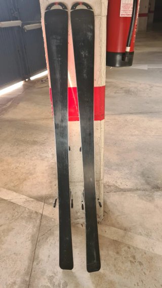 Esquís Negros
