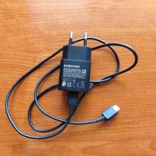 Cargador Samsung 10W Carga Rápida