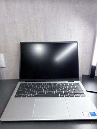 Dell 14 DC 14250 Intel i5 16GB 512GB Windows 11