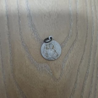 Medalla religiosa pequeña