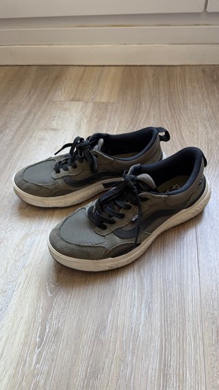 Zapatillas Vans UltraRange Talla 43