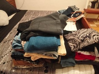 Lote de 3 bolsas de ropa variada