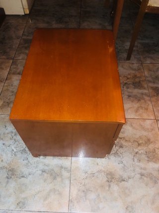 Mueble pequeño de madera