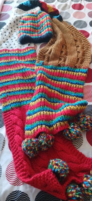 2 Conjuntos de Bufanda y Gorro