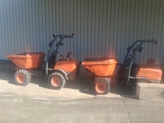 2 Dumpers Ausa